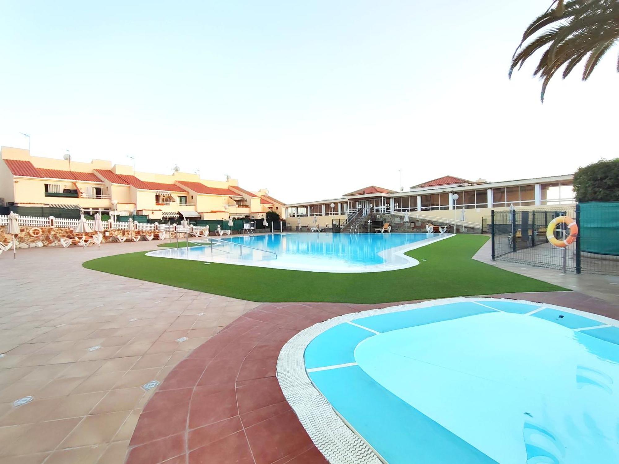 Pool Apartment Maspalomas By Wave Properties San Bartolomé Luaran gambar
